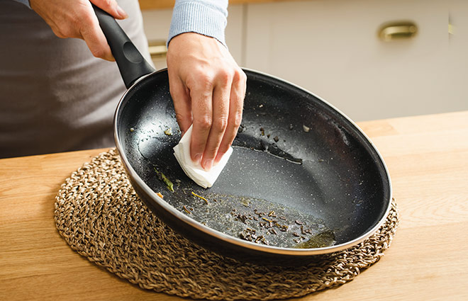 Delimano Stone Legend Black Pot + Lid